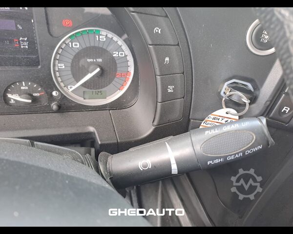 Standard SZM IVECO TRATTORE STRADALE IVECO S-WAY 480 CON ADR