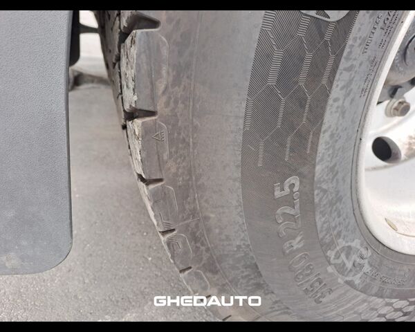 Standard SZM IVECO TRATTORE STRADALE IVECO S-WAY 480 CON ADR