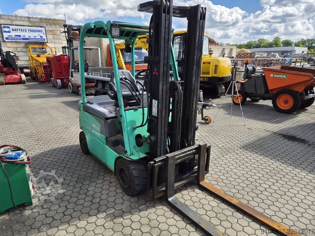 Gabelstapler Mitsubishi FB20CN, Triplexmast, Freelift, Sideshift