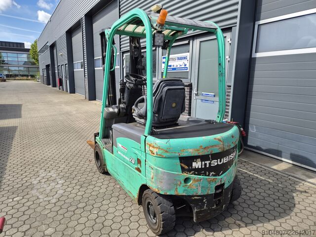 Gabelstapler Mitsubishi FB20CN, Triplexmast, Freelift, Sideshift