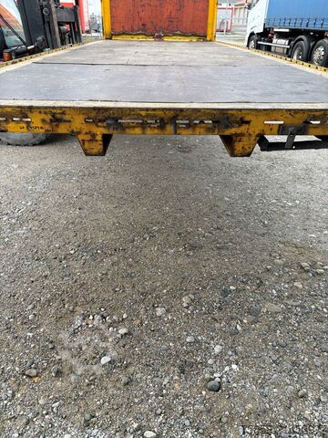 Wechselpritsche offen Krone BDF 7,45m Lochleiste Teleskopstützen