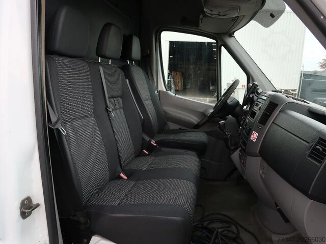 Refrigerated box wagon Mercedes-Benz Sprinter 311 CDI, L2H2, Manual, Carrier, TUV, N...