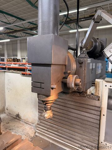 Universal tool milling machine AVIA FNE 40 P
