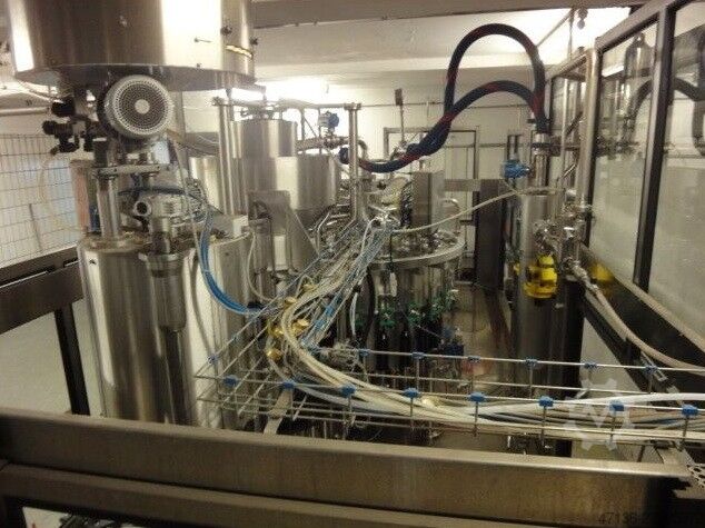 Triblock Rinser-Filler-Capper 20/20/3/3 KOSME/KRONES SRV20/6/20/3/3