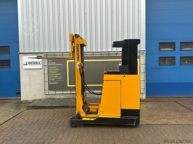 VS-22490 Triplex-Schubmaststapler Jungheinrich, 5400 mm Hubhöhe, Freihub JUNGHEINRICH ETVA12.5G 115-525 DZ