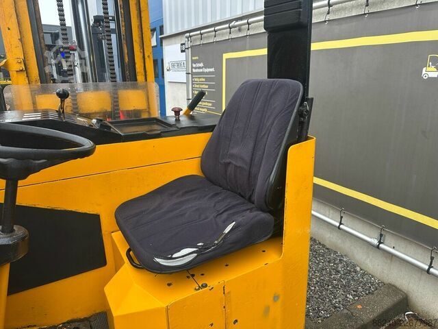 VS-22490 Triplex-Schubmaststapler Jungheinrich, 5400 mm Hubhöhe, Freihub JUNGHEINRICH ETVA12.5G 115-525 DZ