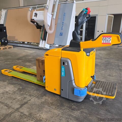 Automatischer Hubwagen Jungheinrich ERE 120
