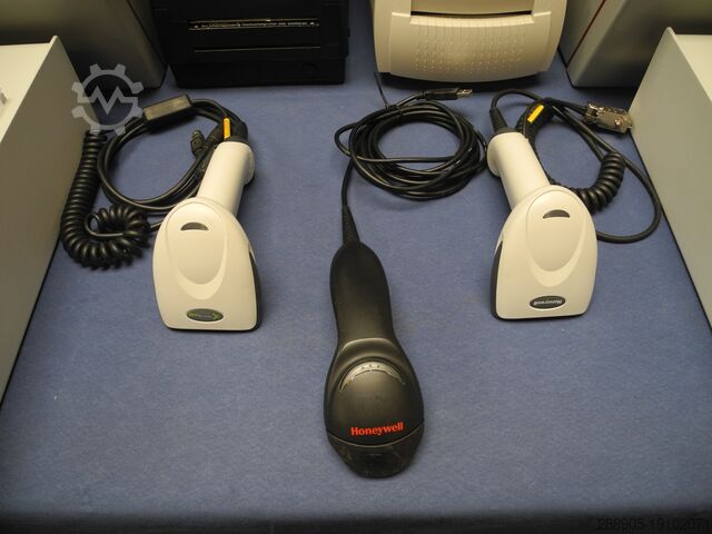 Blood analysis system Ortho Clinical Diagnostics AutoVue Innova