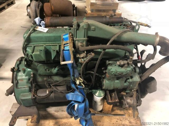 Equipment Volvo D7B