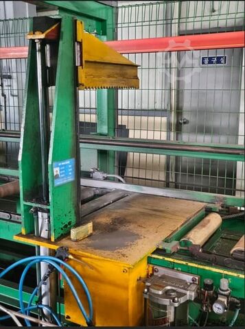 Hydraulic press Youngstown Horizontal Hydraulic, Direct Extrusion