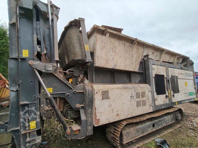 Slow speed shredder Terex TDS820