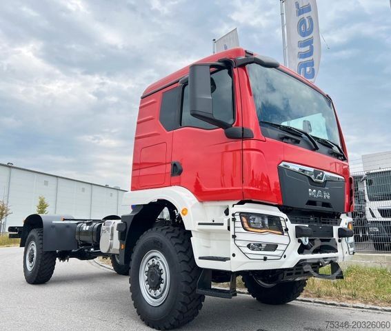 Truck chassis MAN TGM 18.250 4x4 BB/Expedition/3-Sitze/Neu