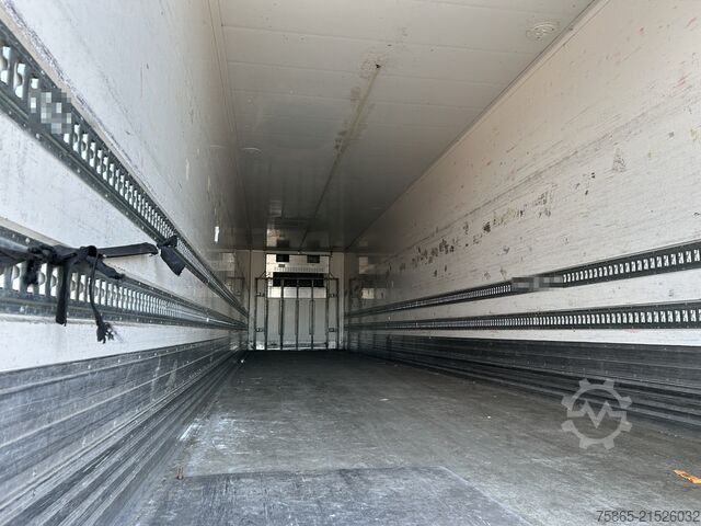 Refrigerated/freezer transport Krone / SOR Iberica -S3E / Carrier Vector 1550 / Kuhl...