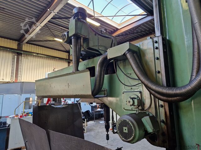 Radialbohrmaschine MAS VO 80