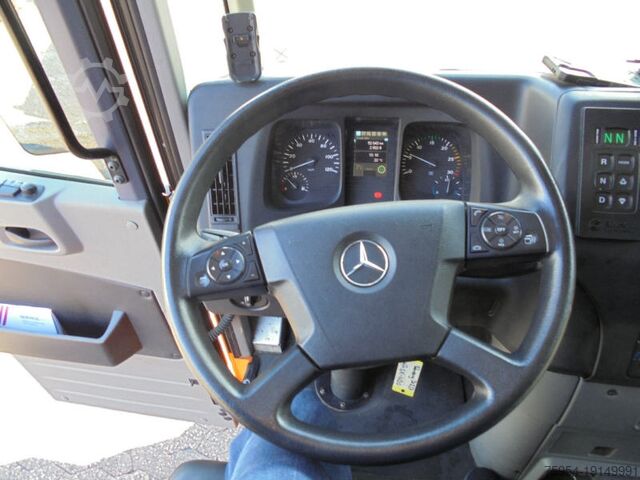 Müllwagen Mercedes-Benz Econic 2630 L 6x2-4 / Zöller Medium X4