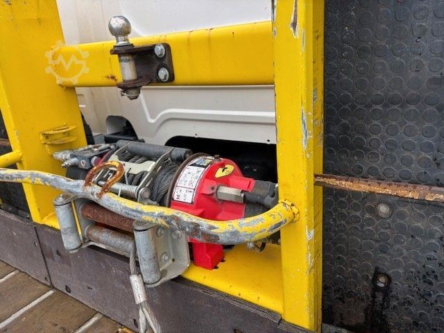 Wrecker SCANIA XT410-8X4-TRIDEM/SEILWINDE/HYDR RAMP/FUNK/TOP