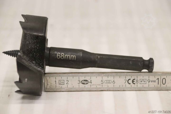 Drilling machine unbekannt doppelt
