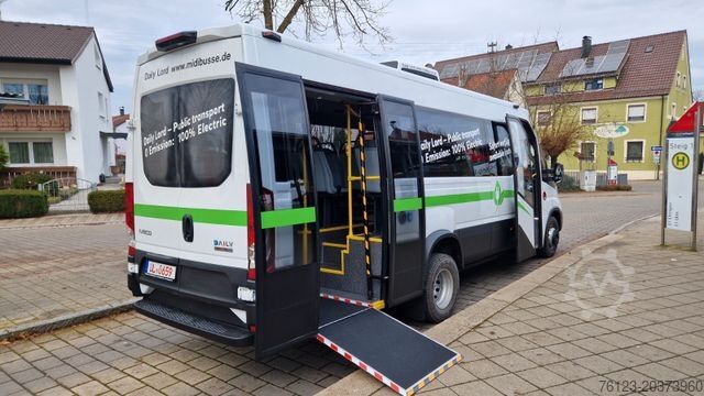 City bus IVECO Daily Heckniederflur Elektro City Stock