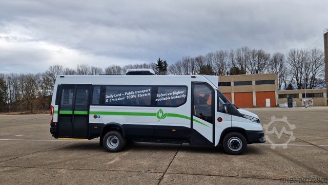 City bus IVECO Daily Heckniederflur Elektro City Stock