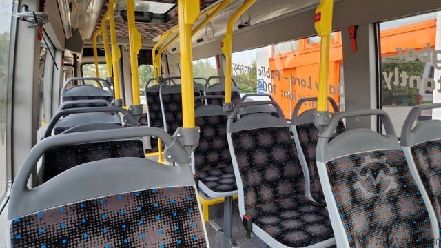 City bus IVECO Daily Heckniederflur Elektro City Stock