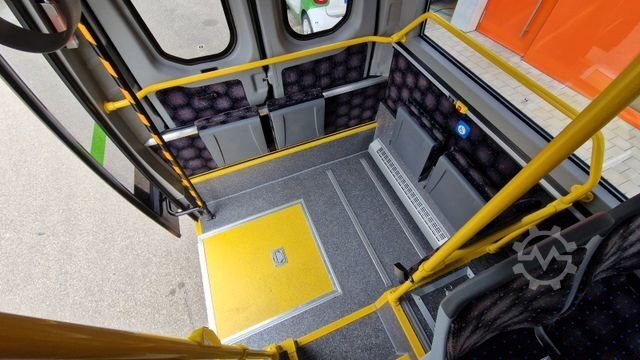 City bus IVECO Daily Heckniederflur Elektro City Stock