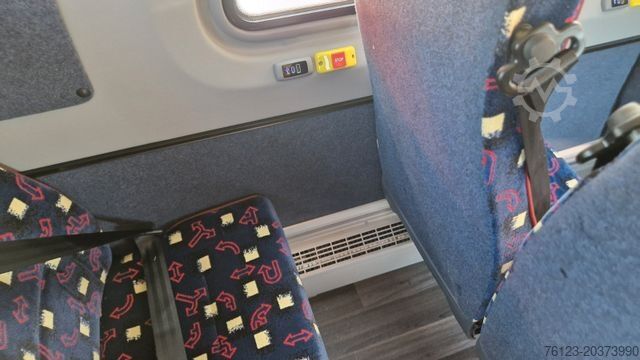 Minibus MERCEDES-BENZ 517 / 515 Frontniederflur mit Ada Systeme