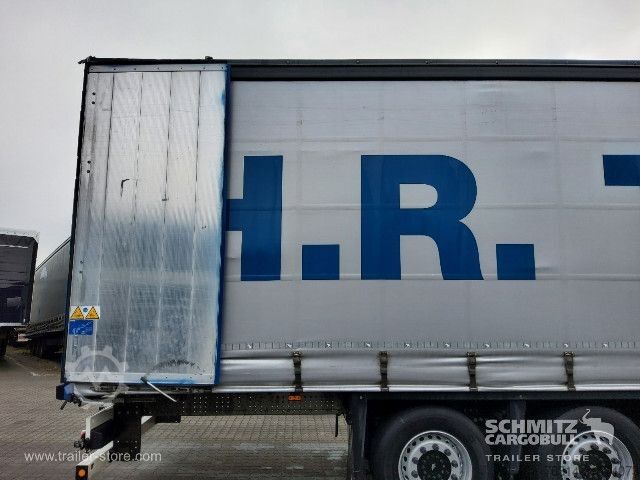 Auflieger mit Pritsche & Plane Schmitz Cargobull Curtainsider Standard Getränke
