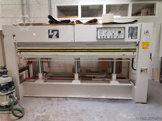 Veneer press Langzauner LZT 100-SF