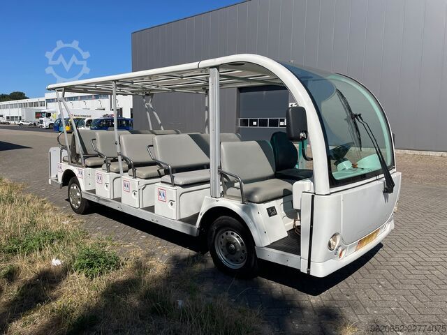 Minibus with 23 seats Bringo LPM23