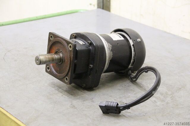 Gear motor 0.5 kW 180 rpm 24 volts Gansow IBC 12829 / ZF12