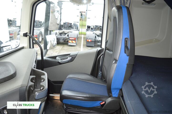 Standard tractor unit VOLVO FH 460 Globetrotter XL Varios i-Save