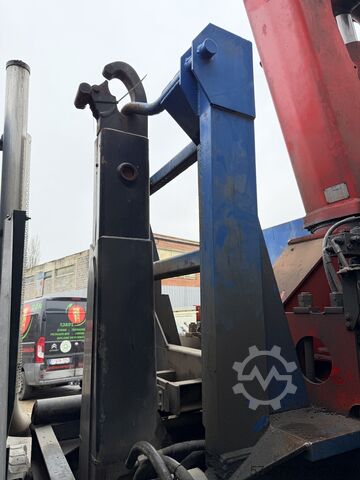 Spezial-LKW SCANIA TGA 33.400