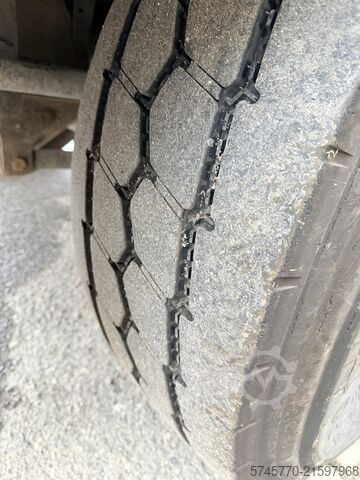 Spezial-LKW SCANIA TGA 33.400