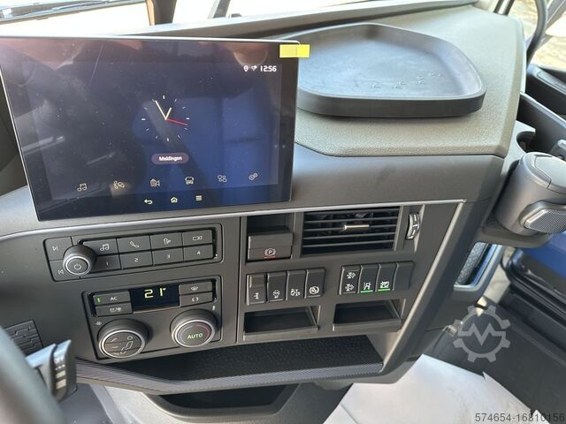 Standard tractor Volvo Volvo FH 500 4x2 ACC I-PARK COOL NEW MODEL FH 5...