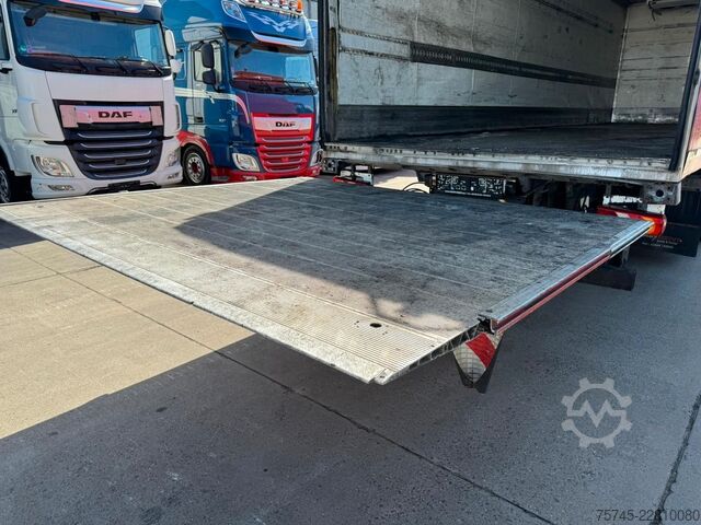 Kühlkoffer-LKW MERCEDES-BENZ ANTOS 2536 KÜHLKOFFER / LBW / CARRIER / 9,00M /