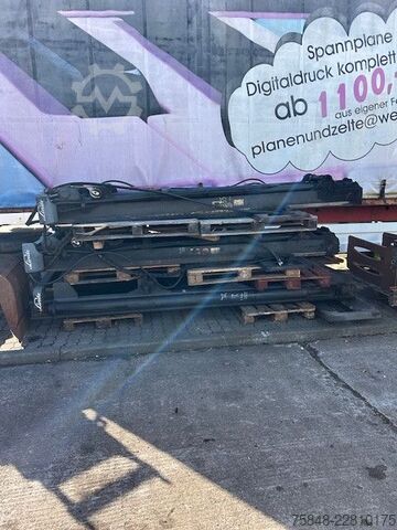 Front loader forklift LINDE 11 x Linde H80-H70-H45-H35+Ersatzteilspender