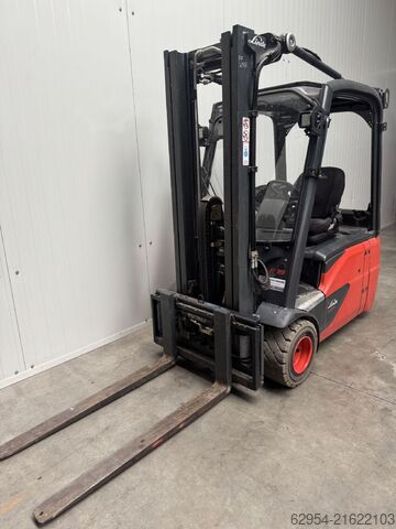 Elektro 3 Rad-Stapler Linde E 18-02 EVO Triplex