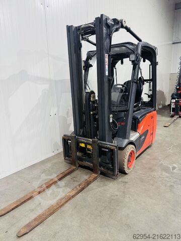 Elektro 3 Rad-Stapler Linde E 16 C-02 EVO Triplex