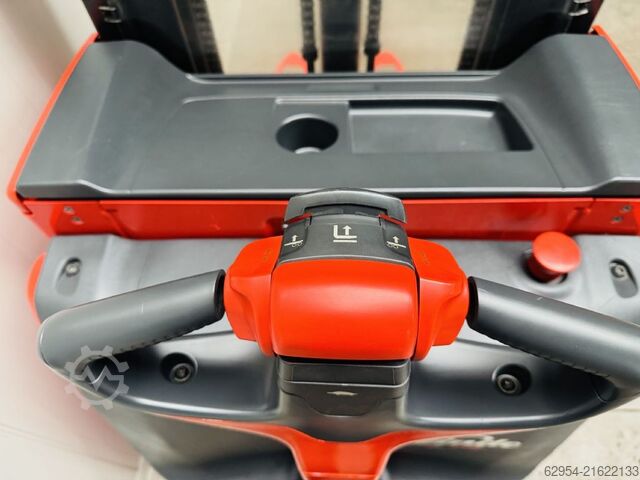 Hochhubwagen Linde L 14 i Triplex