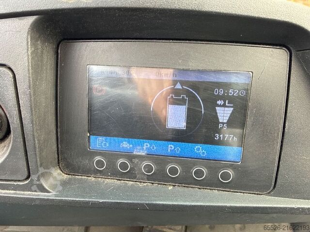 Elektro 3 Rad-Stapler Jungheinrich EFG 220 / 3177 Std.