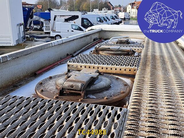 Tanker truck Iveco EuroCargo 120 E18