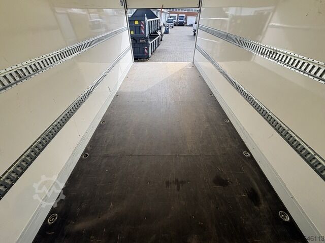 Transporter mit Koffer Fuso Canter 7C18 Aut., Koffer 6m LBW