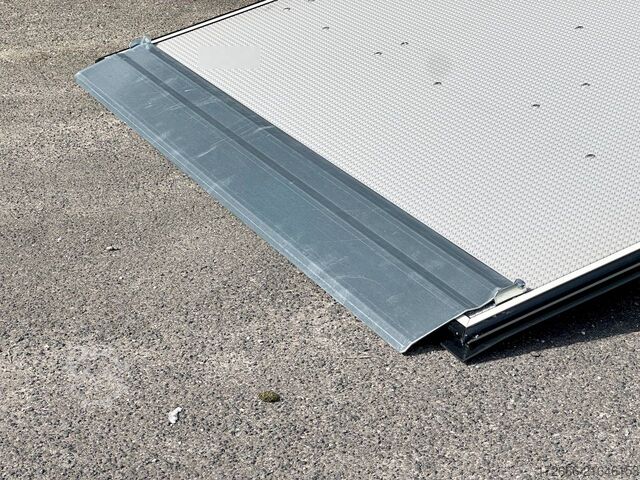 Box trailer Variant 2017 C3 EDITION | RAMPE 302X168X188CM 2000KG KOFFERANHÄNGER