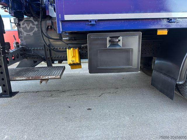 LKW mit Pritsche (offen) MERCEDES-BENZ 1836 LL Antos Pritsche & Heckkran MKG 116 A