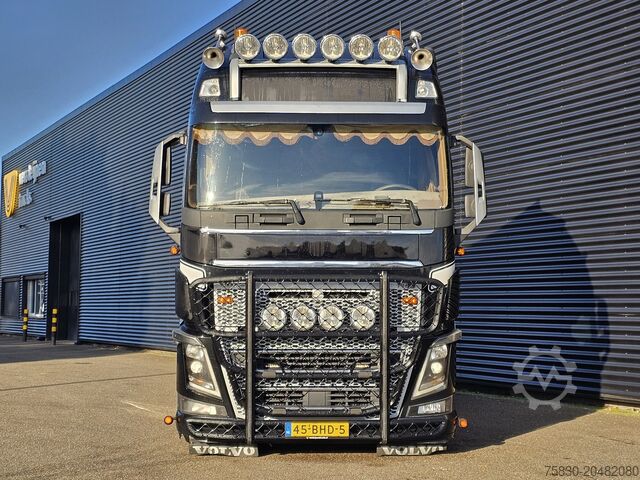 Standard-SZM Volvo FH 16 750 6x2 BOOGIE / RETARDER / I PARK COOL