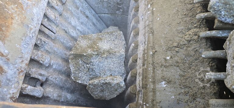 Mobile Backenbrecher auf Kettenfahrwerk Powerscreen Premiertrak 400 jaw crusher