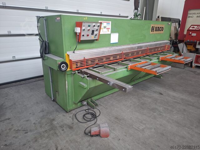 Hydraulic guillotine shear HACO TS 3006