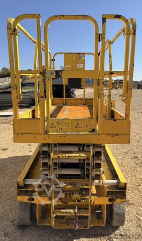 Scissor lift Genie GS-2646 E-Drive