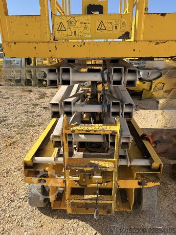 Scissor lift Genie GS-2646 E-Drive