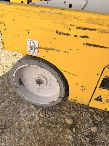 Scissor lift Genie GS-2646 E-Drive
